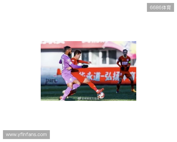 亚泰出征青岛准备赛季收官战 球迷助威歌声为子弟兵加油